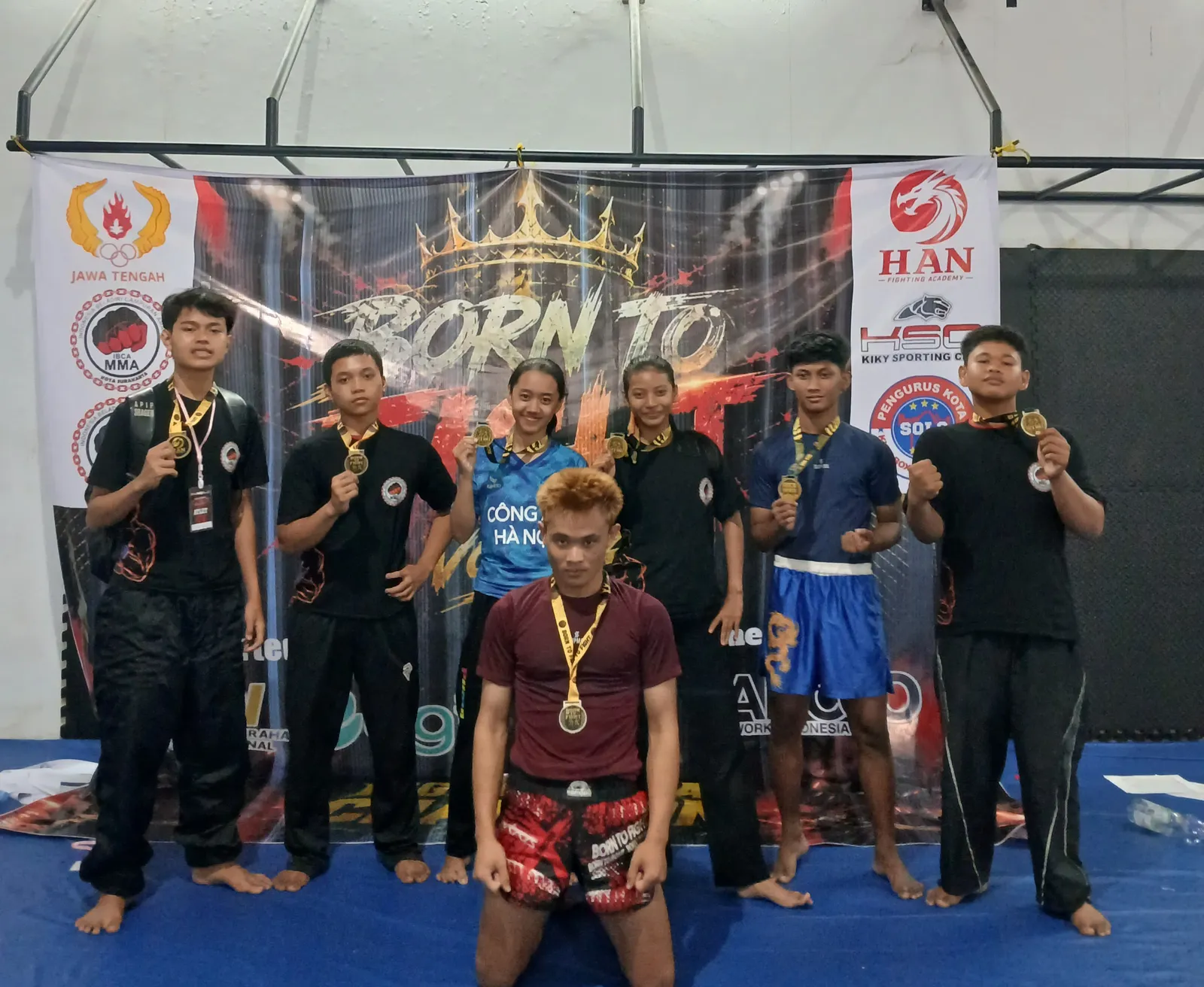 Baru 3 Bulan Berlatih, Atlet IBCA MMA Sragen Raih 3 Emas di Solo