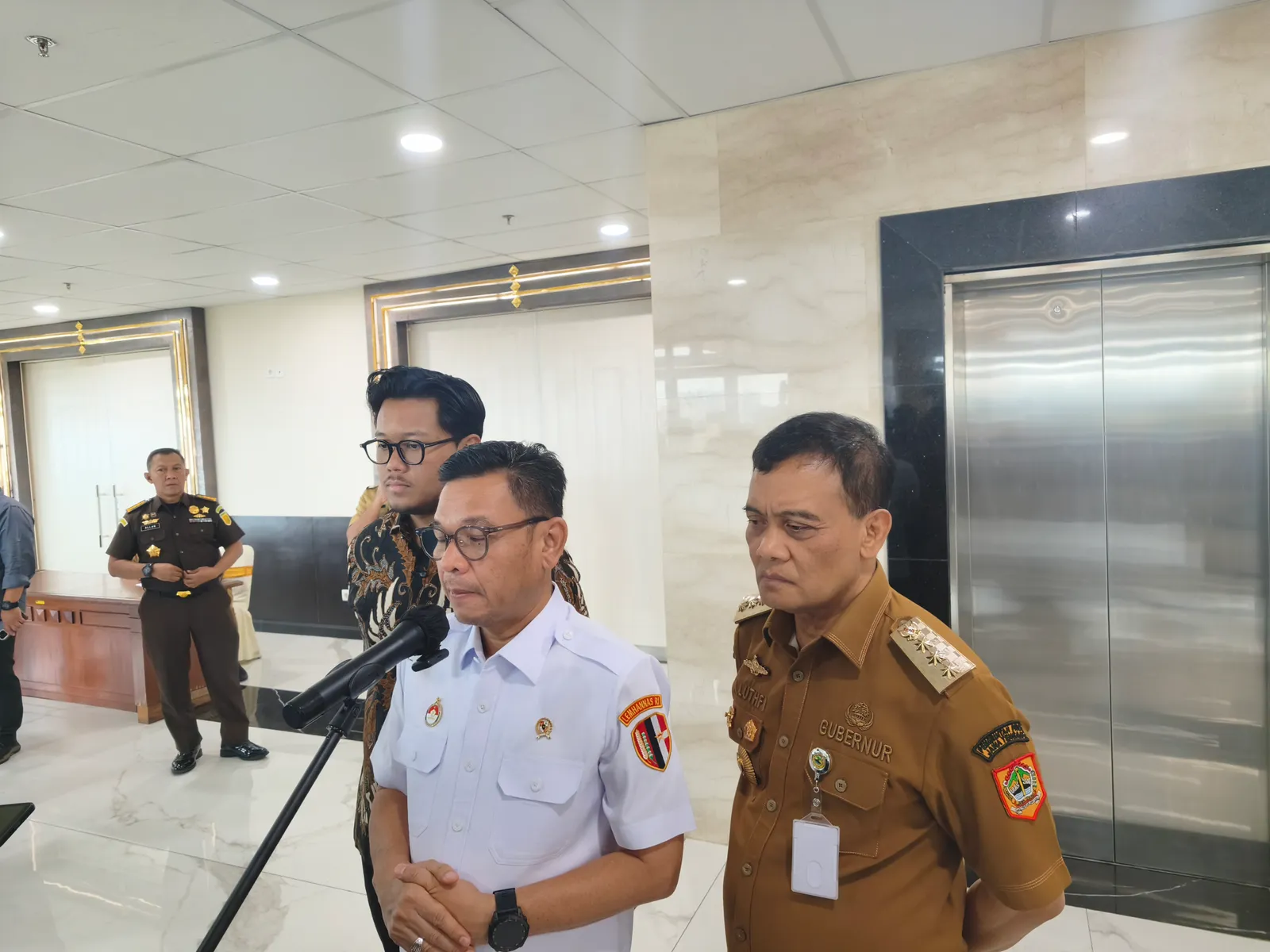 Gubernur Luthfi Sebut Proyek Geotermal Gunung Ungaran Belum Kantongi AMDAL