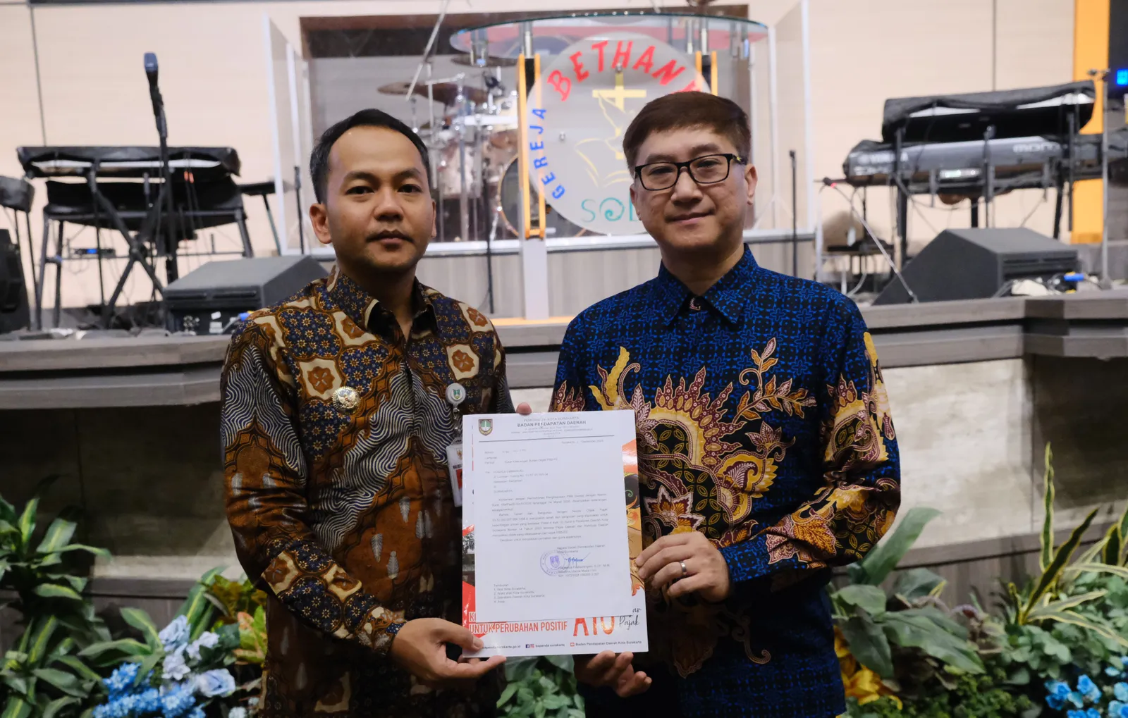 Wali Kota Solo Gratiskan PBB-P2 dan BPHTB untuk Tempat Ibadah