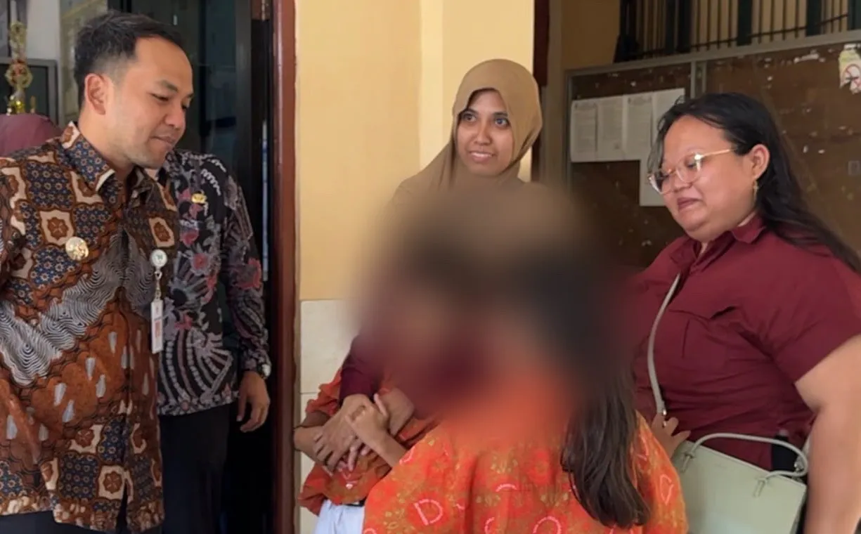 Wali Kota Solo Beri Sanksi Oknum Guru SD yang Bersikap Kasar ke Murid