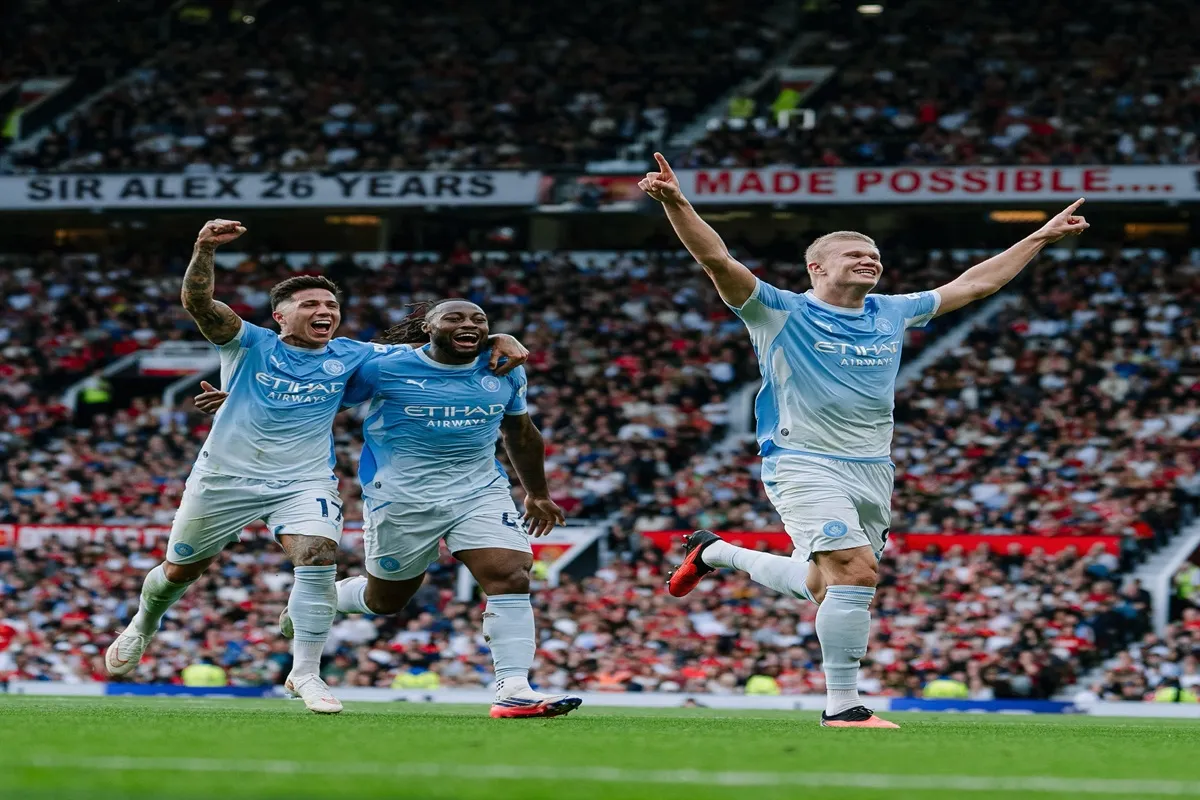 Man City 10 Pemain, MU Malah Keok 0-1 di Derby Manchester
