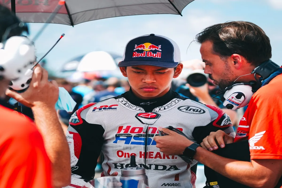 Hasil Moto3 Austria 2026: Veda Ega Pratama Finis di Posisi ke-13