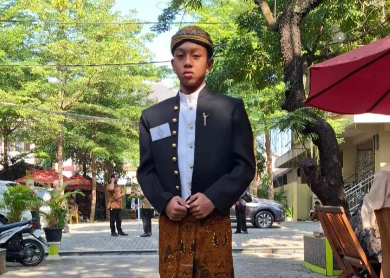 Kenzie Siswa SMPII Al Abidin Buktikan Sekolah Internasional Cinta Budaya Lokal