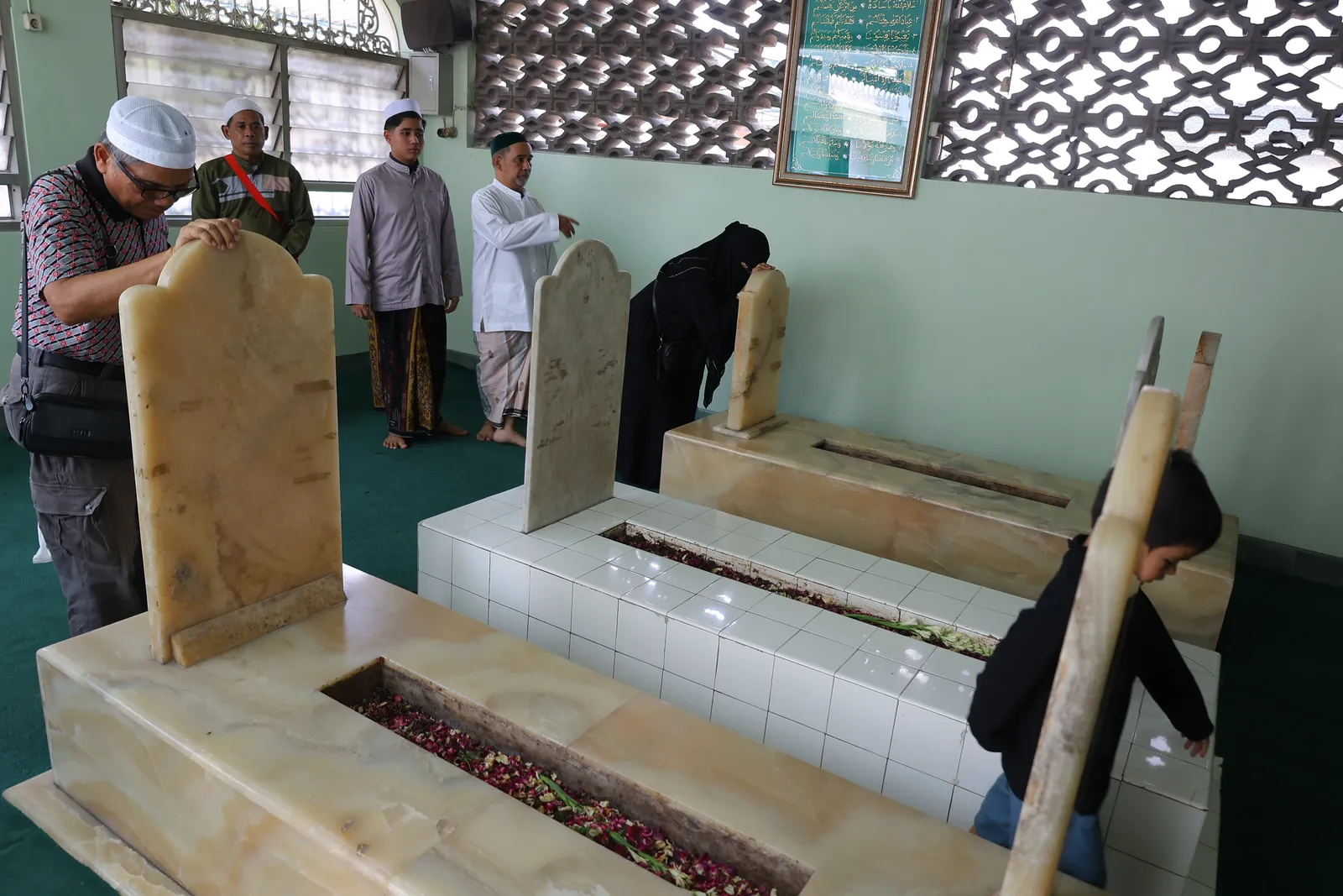Jelang Haul Solo 2026, Peziarah Mulai Ramai Datangi Makam Habib Ali