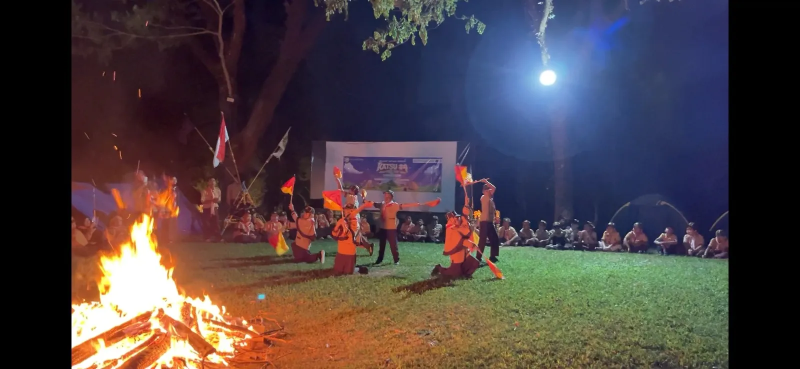 Kemah Mandiri SDII Al Abidin Boyolali, Latih Kemandirian dan Kerja Sama
